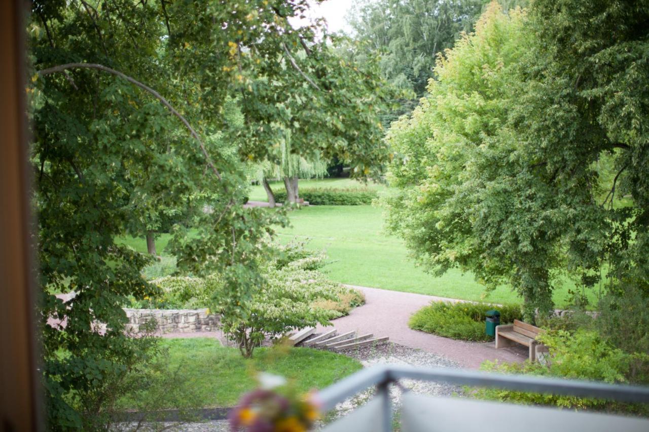Ferienwohnung Am Kurpark Bad Klosterlausnitz Kültér fotó