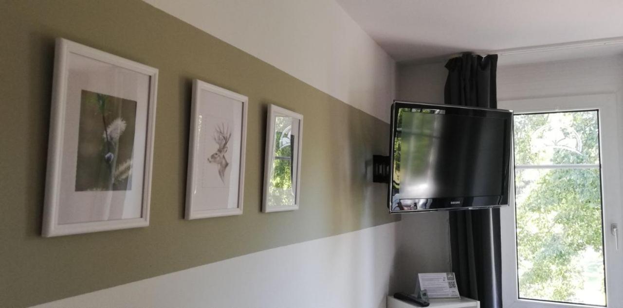 Ferienwohnung Am Kurpark Bad Klosterlausnitz Kültér fotó